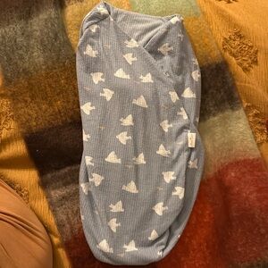 Mama Coco cocoon swaddle with birds size small